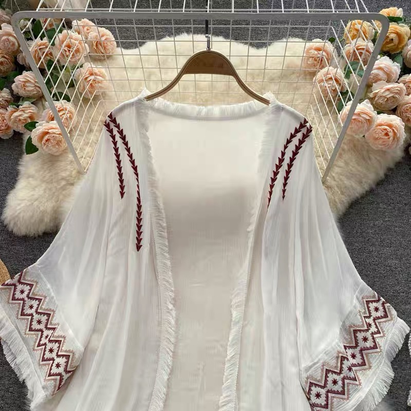 Sparks are flying vacay kimono KM104 images